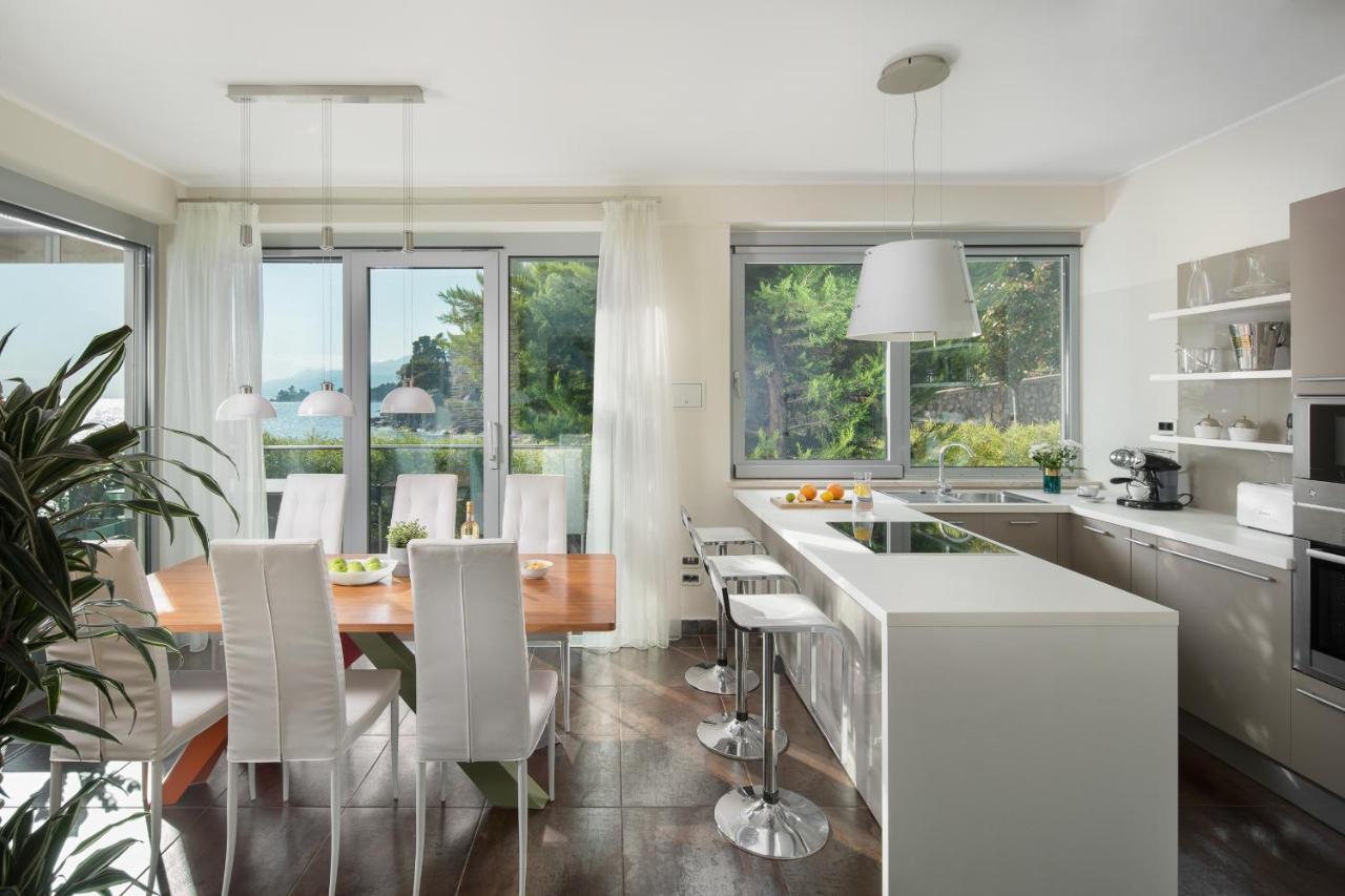 Villa Arentz Residence - Front Sea Apartments أوباتيا المظهر الخارجي الصورة